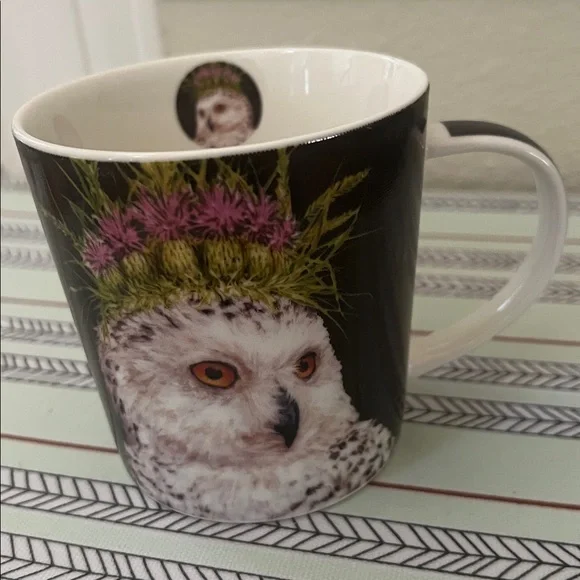 Vicki Sawyer Coffee or Tea Mug Rare "Snow Queen Owl Bone China PPD  13oz - Picture 3 of 6
